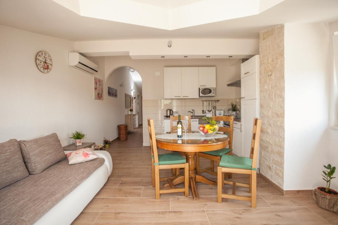 Apartment Zeljana Slatine Ngoại thất bức ảnh